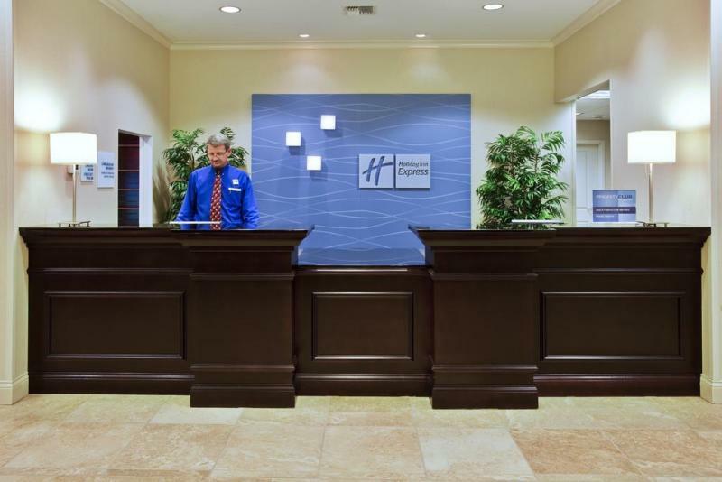 Holiday Inn Express Hotel & Suites Fort Pierce West المظهر الخارجي الصورة