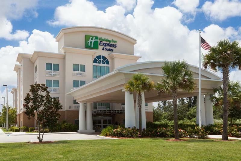 Holiday Inn Express Hotel & Suites Fort Pierce West المظهر الخارجي الصورة