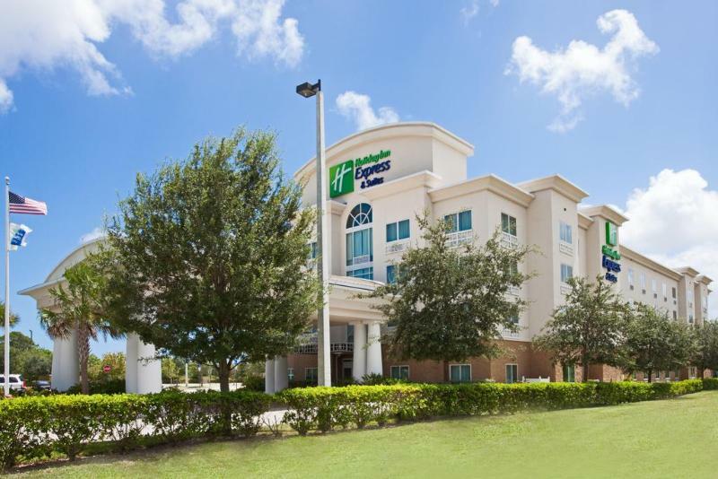 Holiday Inn Express Hotel & Suites Fort Pierce West المظهر الخارجي الصورة